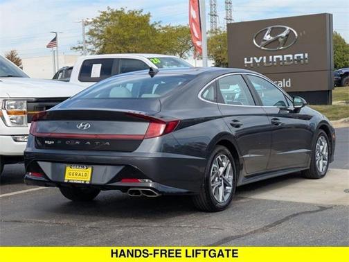 2023 Hyundai SONATA SEL
