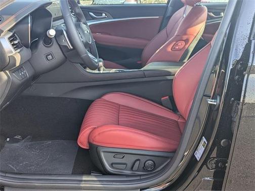 2025 Genesis G70 3.3T AWD Sport Advanced