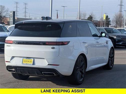 2023 Land Rover Range Rover Sport SE
