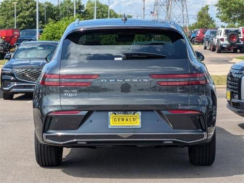 2026 Genesis GV70 2.5T Advanced