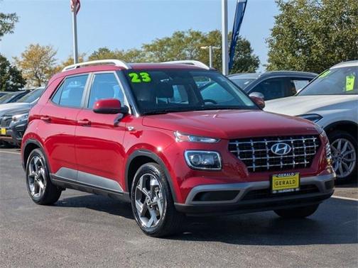 2023 Hyundai VENUE SEL