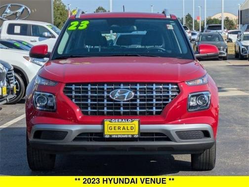 2023 Hyundai VENUE SEL