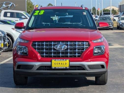 2023 Hyundai VENUE SEL