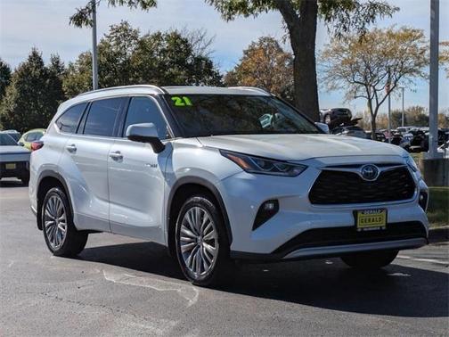 2021 Toyota Highlander Hybrid Platinum