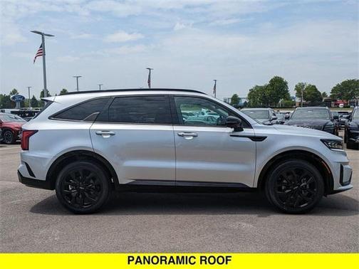 2022 Kia Sorento SX