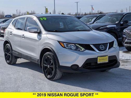 2019 Nissan Rogue Sport S