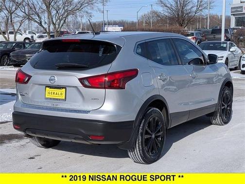 2019 Nissan Rogue Sport S