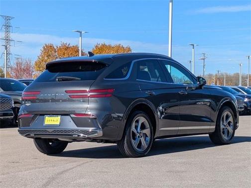 2026 Genesis GV70 2.5T Advanced