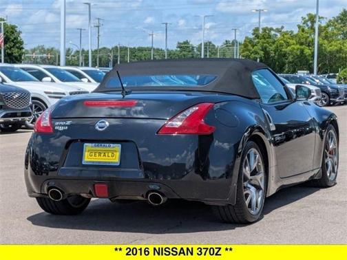 2016 Nissan 370Z Touring Sport