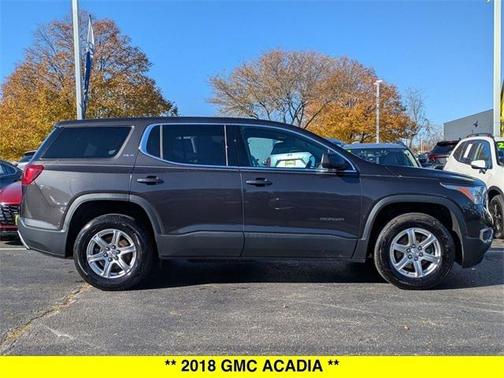 2018 GMC Acadia SLE-1