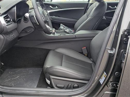 2025 Genesis G70 2.5T AWD