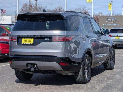 2021 Land Rover Discovery P300 S R-Dynamic