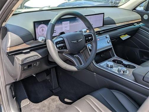 2025 Genesis GV80 2.5T
