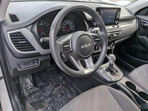 2022 Kia Seltos LX