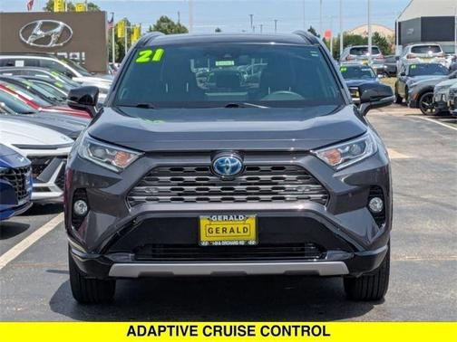 2021 Toyota RAV4 Hybrid SE
