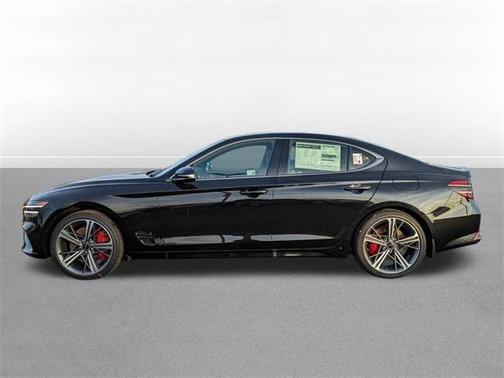 2025 Genesis G70 2.5T AWD