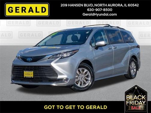 2022 Toyota Sienna XLE