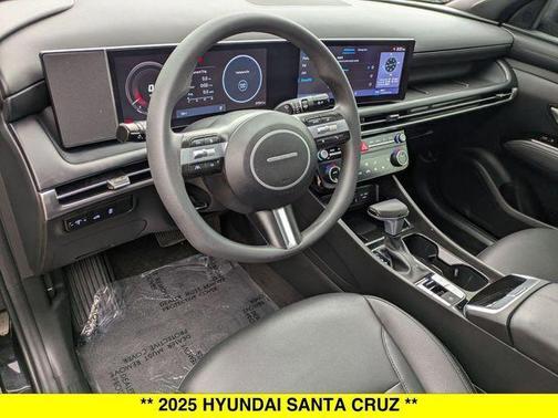 2025 Hyundai SANTA CRUZ SEL Activity