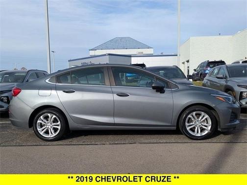 2019 Chevrolet Cruze LT