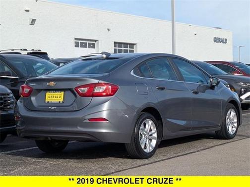 2019 Chevrolet Cruze LT