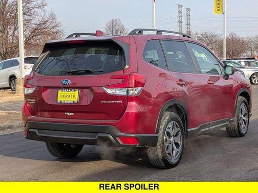 2022 Subaru Forester Premium