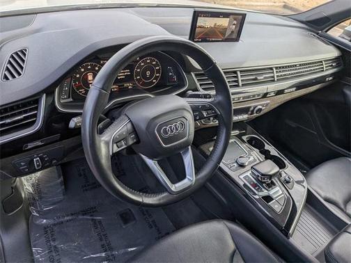 2019 Audi Q7 55 Premium Plus
