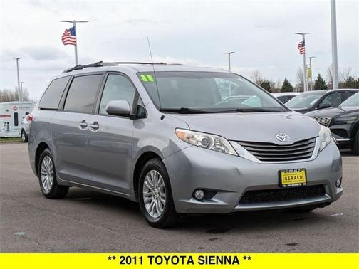 2011 Toyota Sienna XLE