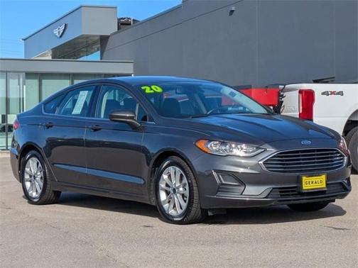 2020 Ford Fusion SE