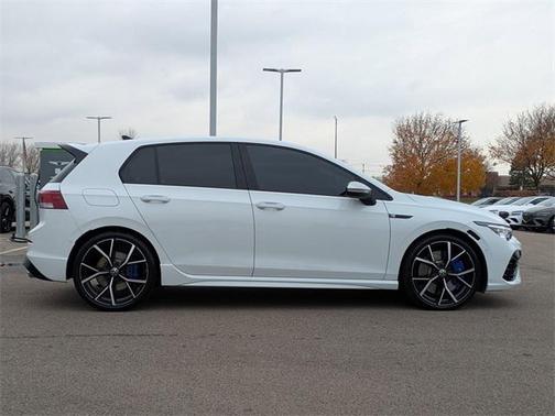2024 Volkswagen Golf R 2.0T Manual