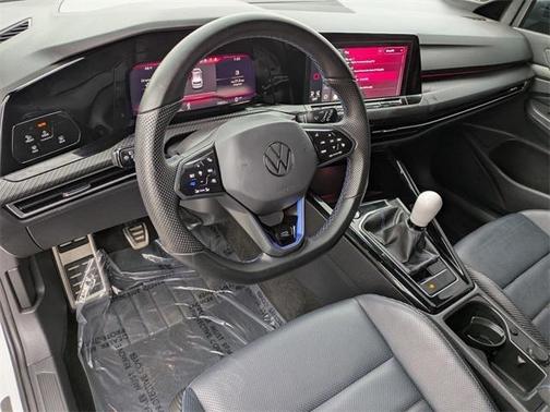 2024 Volkswagen Golf R 2.0T Manual