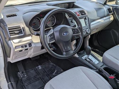 2016 Subaru Forester 2.5i