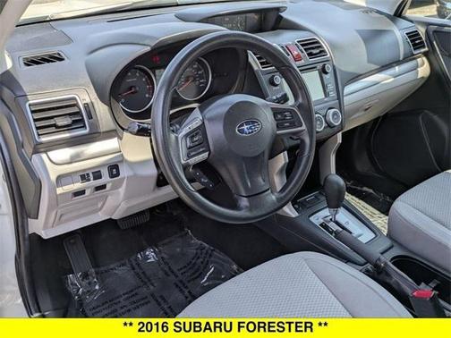 2016 Subaru Forester 2.5i