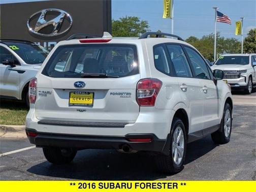 2016 Subaru Forester 2.5i