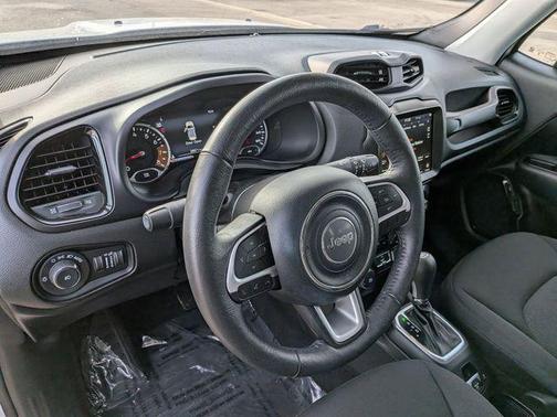 2023 Jeep Renegade Altitude