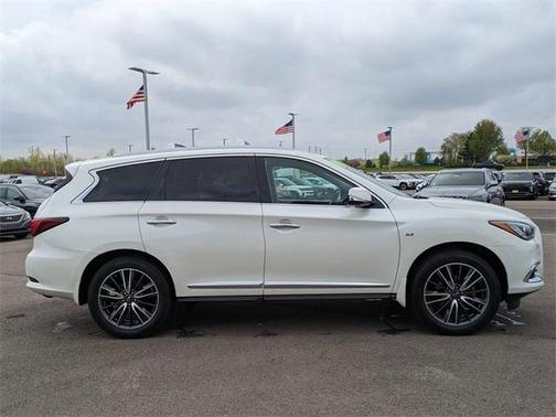 2018 INFINITI QX60 Base