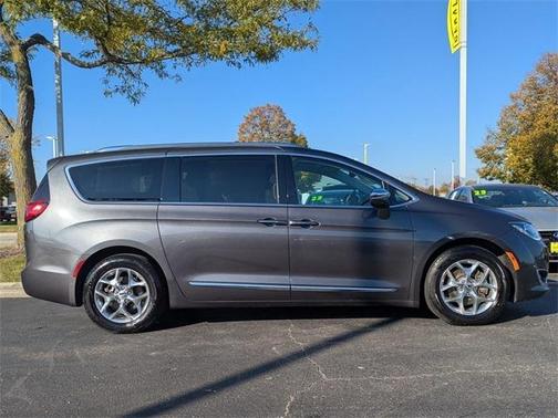 2018 Chrysler Pacifica Limited