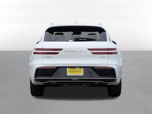 2026 Genesis GV70 2.5T Advanced