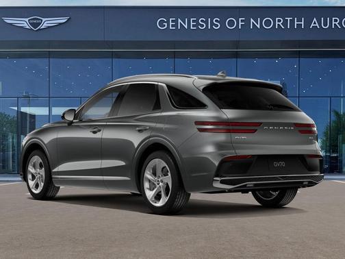 2026 Genesis GV70 2.5T Advanced