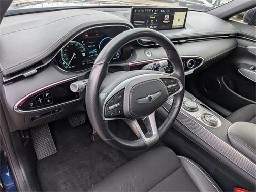 2024 Genesis GV70 2.5T AWD