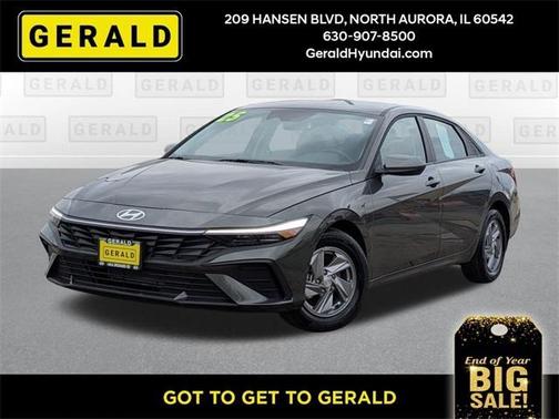 2025 Hyundai ELANTRA SE