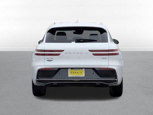 2026 Genesis GV70 2.5T Advanced