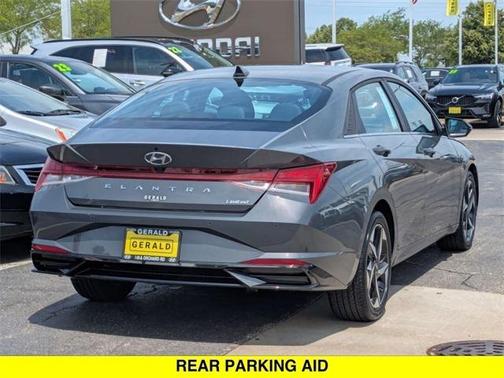 2023 Hyundai ELANTRA Limited