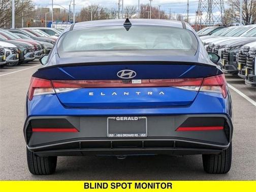 2025 Hyundai ELANTRA Sport