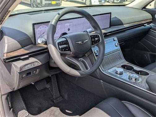 2025 Genesis GV80 2.5T