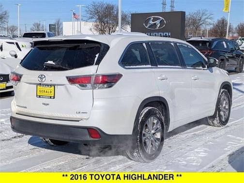 2016 Toyota Highlander LE Plus