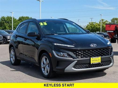 2023 Hyundai KONA SEL