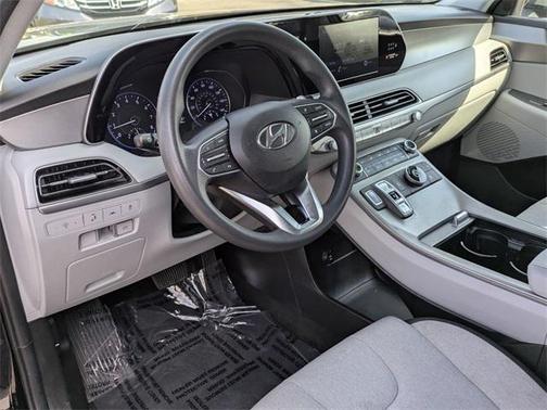 2022 Hyundai PALISADE SE