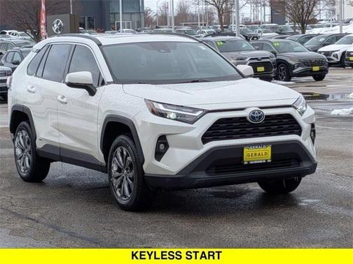 2022 Toyota RAV4 Hybrid XLE Premium