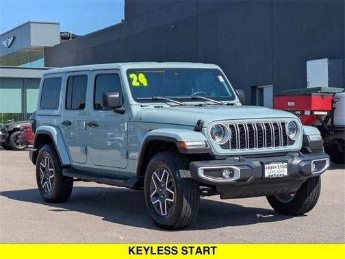 2024 Jeep Wrangler 4-Door Sahara 4x4
