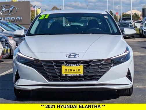 2021 Hyundai ELANTRA SEL